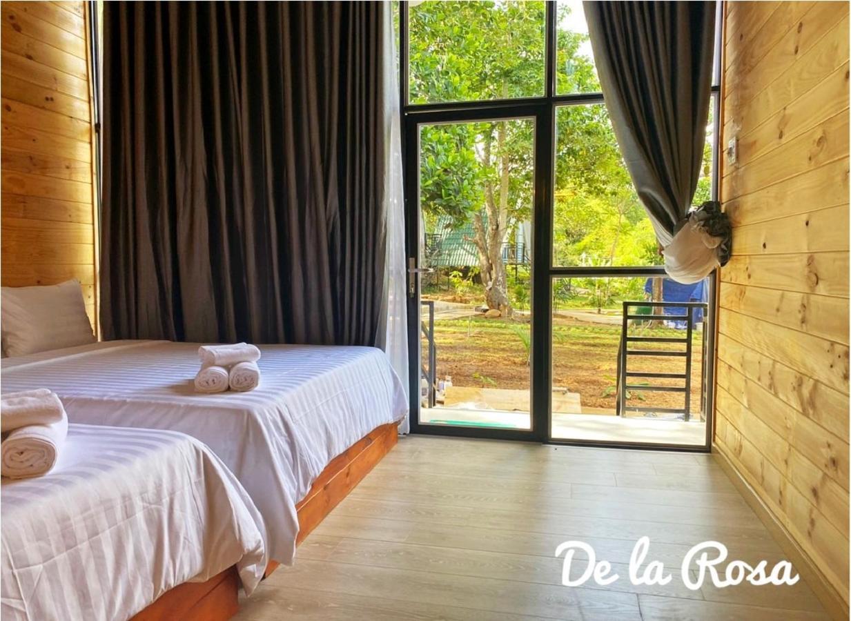 Homestay De La Rosa - Con Dao Chi Khu Co Ong ภายนอก รูปภาพ